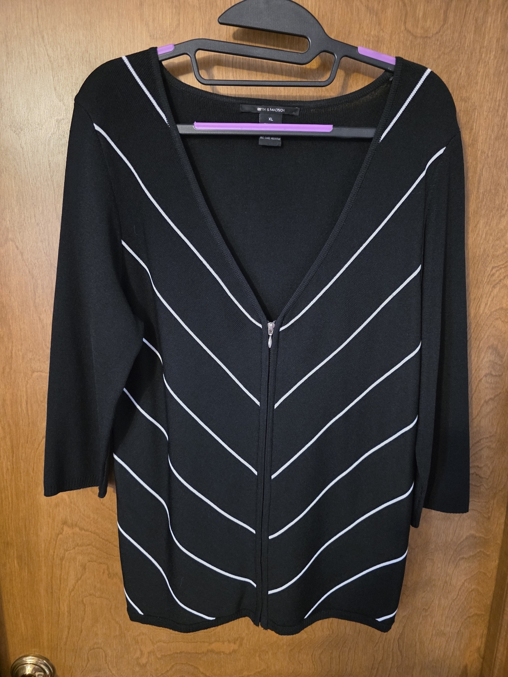 89th & Madison Black V-Neck Zip Sweater with White Chevron Stripes